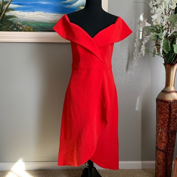 Bardot Red Bella Tulip Hem Dress Size 6/S - Picture 13 of 16